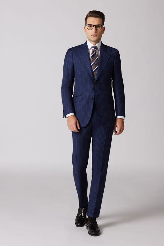 Costum business bleumarin cu dungi fine - pine stripes rever ascuțit - ELLIO