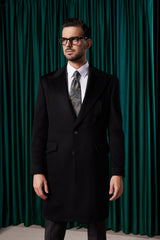 Classic Black Cashmere Overcoat Loro Piana